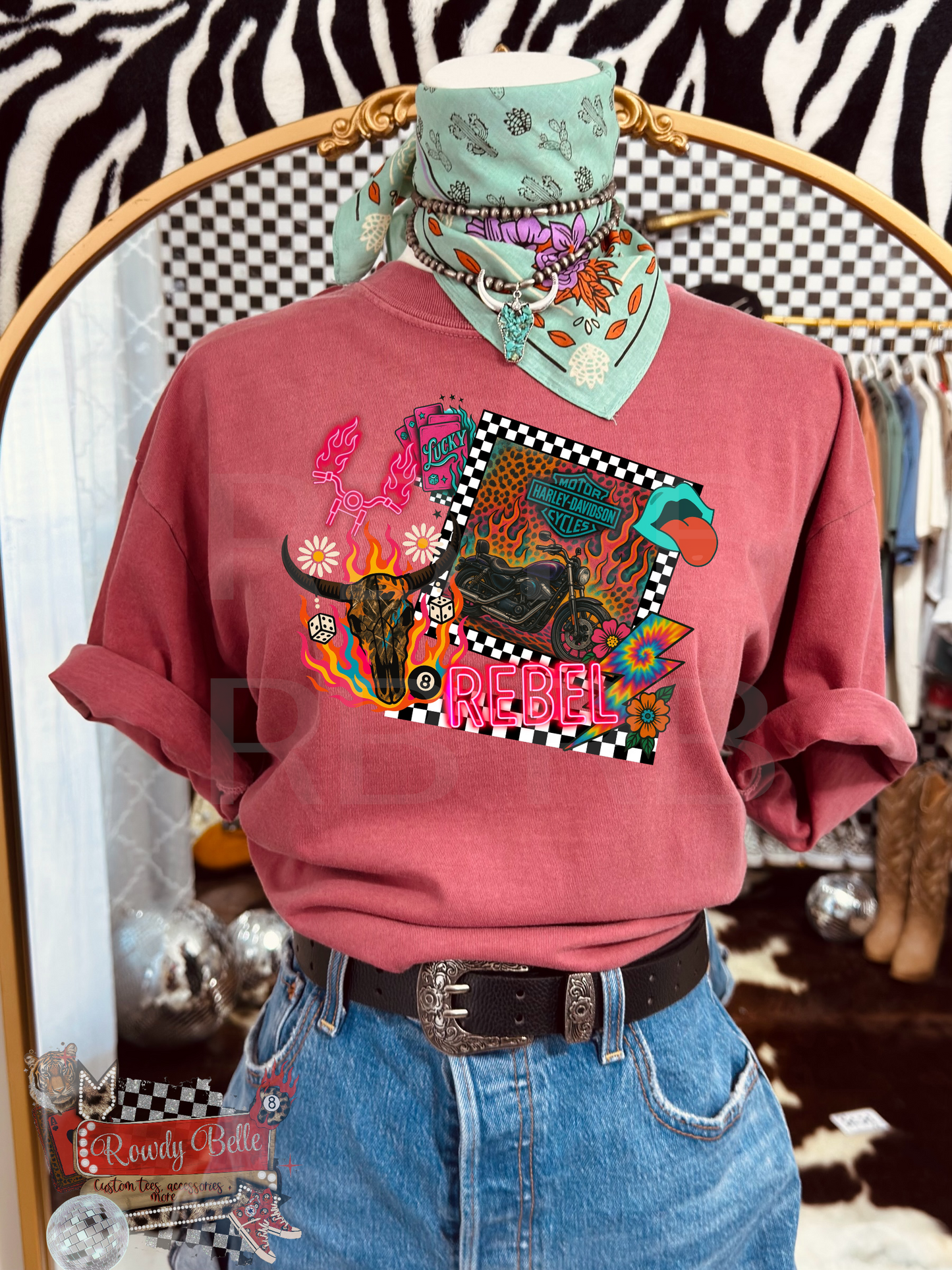 Rebel tee