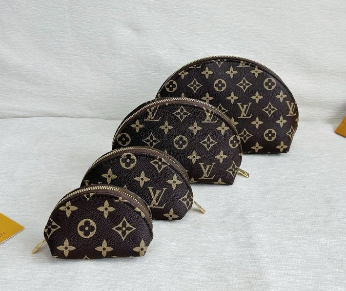 LV set of 4