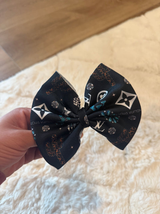 LV Country clip