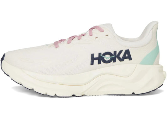 H o k a A8