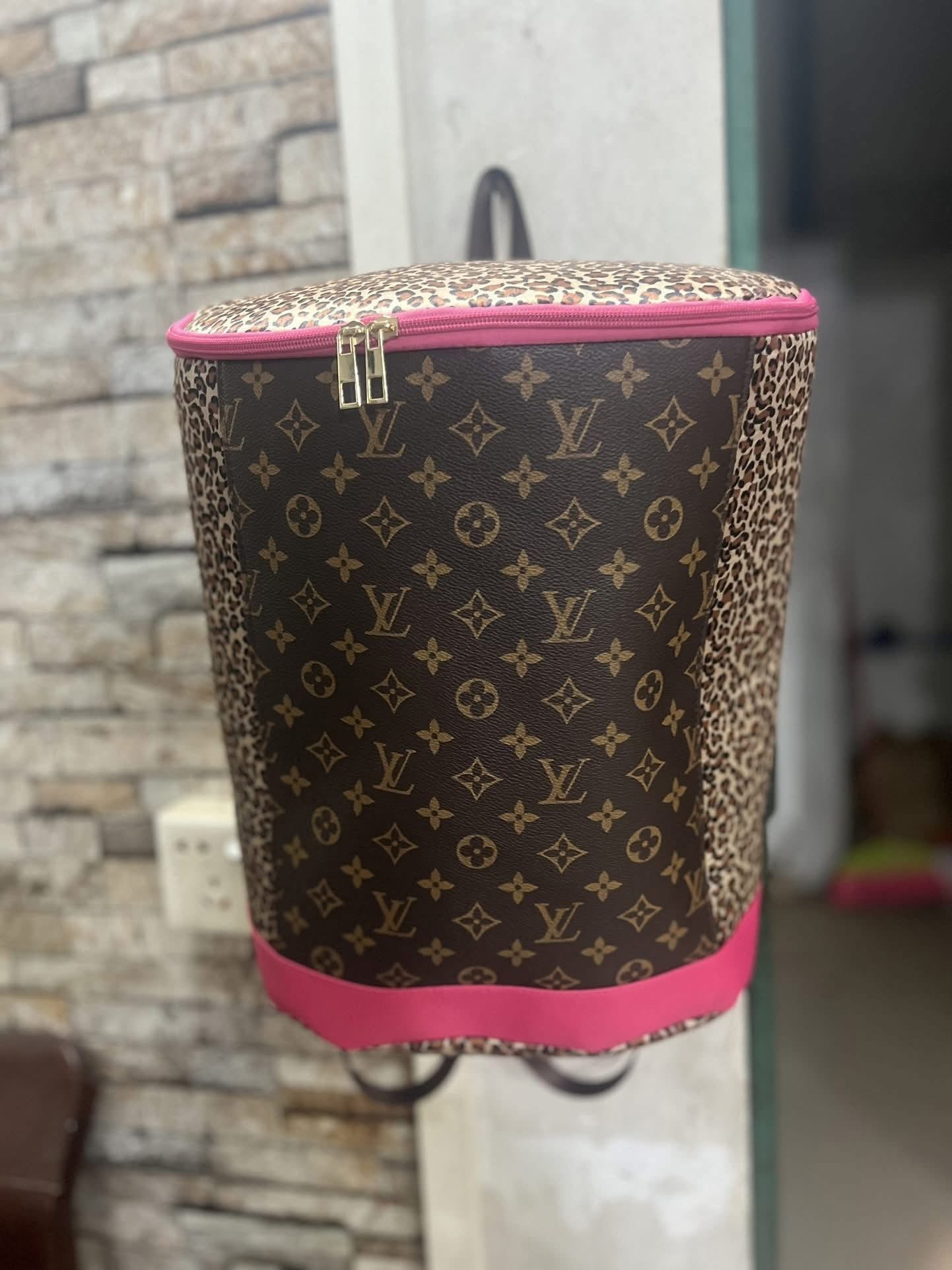 LV boujee cooler